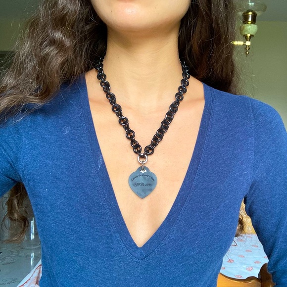 OPS Jewelry Black Heart Pendant Necklace - Picture 6 of 6